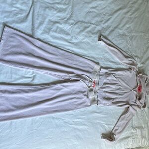 JUICY COUTURE  Y2K TERRY CLOTH SET (CAPRI PANTS) SZ. P BABY PINK